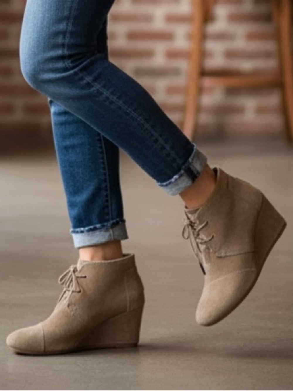 TOM’s Women's Taupe Lace-Up suede Wedge Ankle Boots size 8 W. - sku 2 - Picture 3 of 11